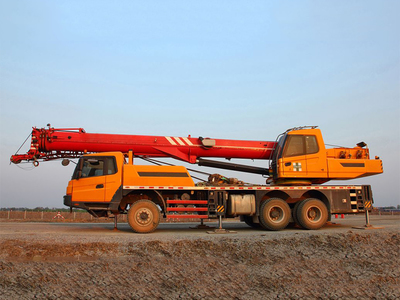 吊車出租 建筑工程機械與設備租賃的重要支柱